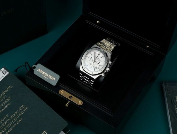 audemars piguet royal oak chronograph 41mm silver toned dial 26320st oo 1220st 02 watch 4317 rku5q