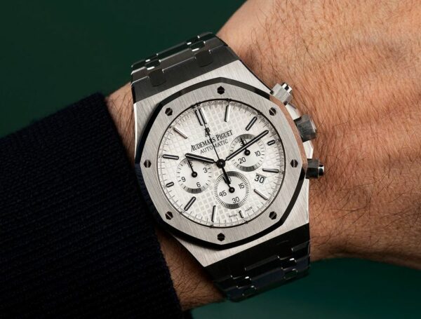 audemars piguet royal oak chronograph 41mm silver toned dial 26320st oo 1220st 02 watch 5396 66uha