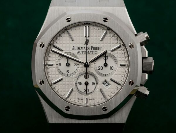 audemars piguet royal oak chronograph 41mm silver toned dial 26320st oo 1220st 02 watch 7472 win1q