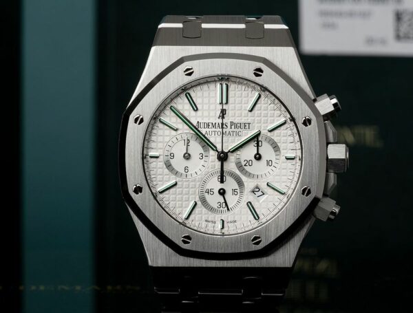 audemars piguet royal oak chronograph 41mm silver toned dial 26320st oo 1220st 02 watch 7817 yjbdn