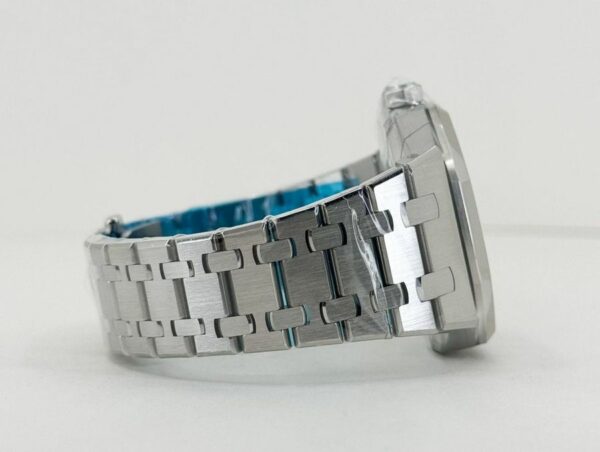 audemars piguet royal oak self winding stainless steel 41mm silver dial watch 7938 0gb0s