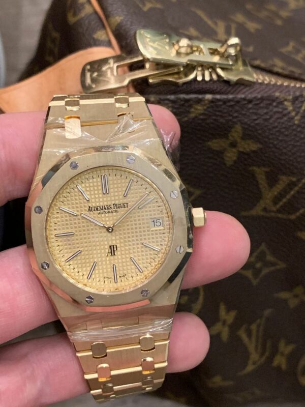 audemars piguet yellow gold royal oak jumbo watch 3367 7vabq