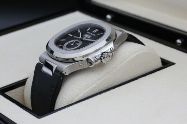 patek philippe nautilus 40 5mm black dial 5726a 001 watch 3869 lvyqd