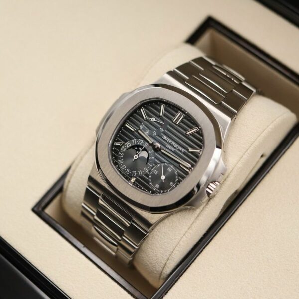patek philippe nautilus 5712 1a 001 stainless steel watch 9155 tm0x6