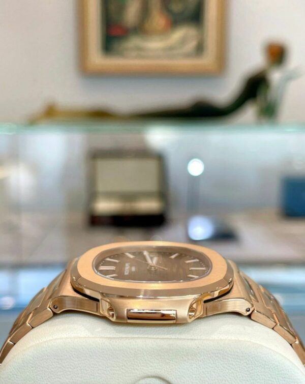 patek philippe nautilus rose gold 5711 1r 001 with lightdark brown gradated dial watch 9310 5nx7q