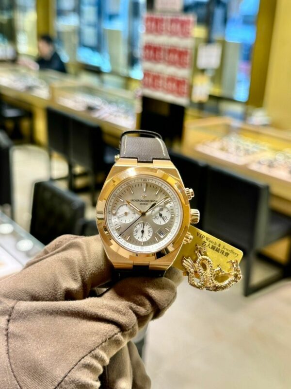 vacheron constantin overseas chronograph 5500v000r b074 42 5 mm pink gold watch 8237 ptq4b